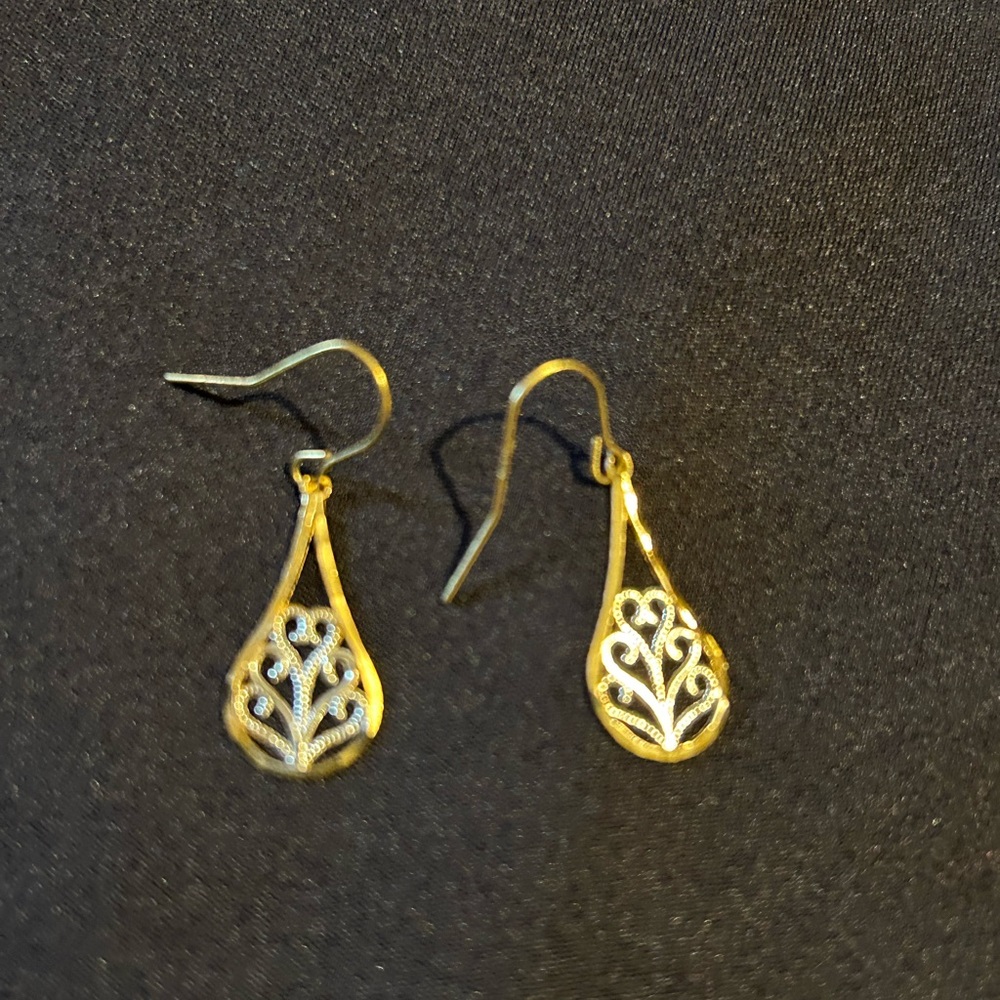 Gold earrings - Picture 5 of 11